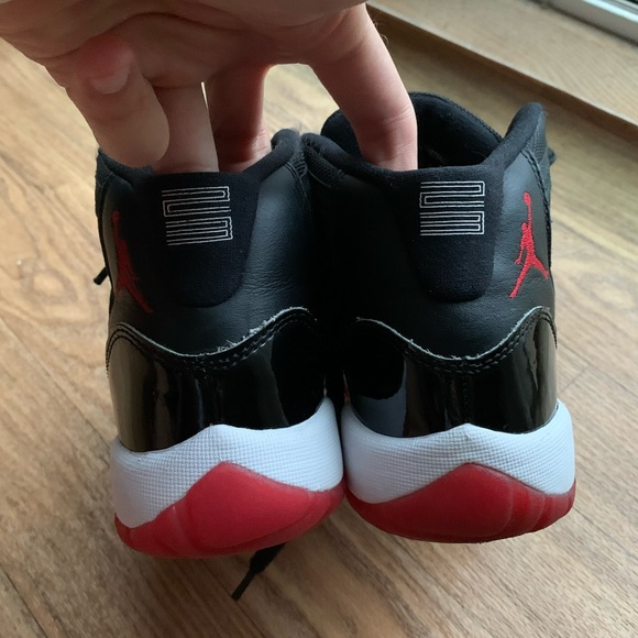 Air Jordan 11 Retro Bred - Picture 8 of 11